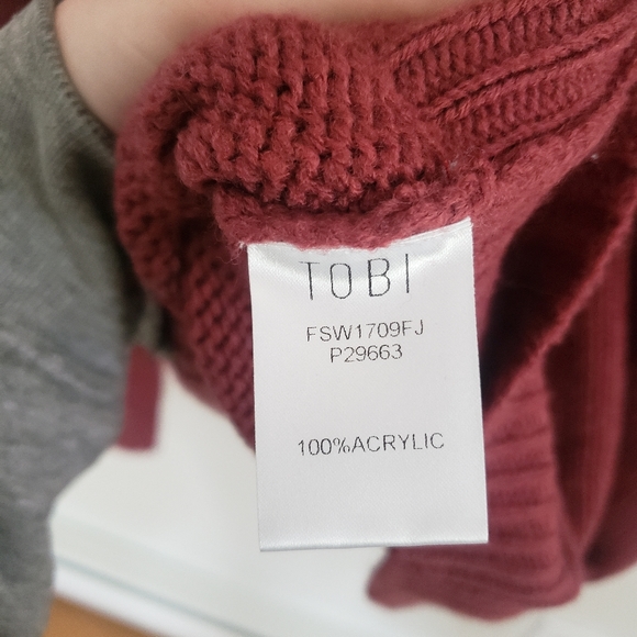 Tobi Sweater Dress - Picture 4 of 5